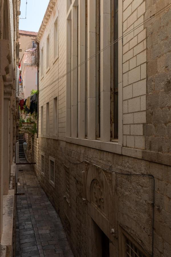Street Buzz Old Town Apartment By Duhomes ドゥブロブニク エクステリア 写真